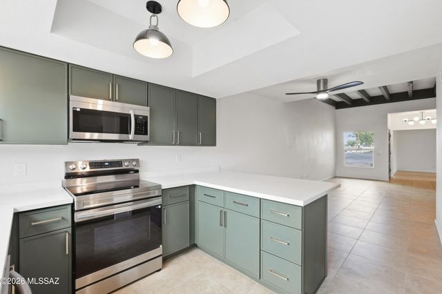3095 N Sparkman Boulevard, Tucson, AZ 85716