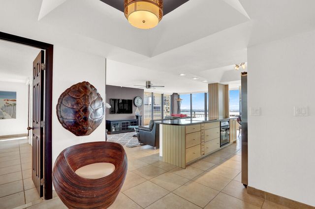 5510 N Ocean Drive 12b, Singer Island, FL 33404