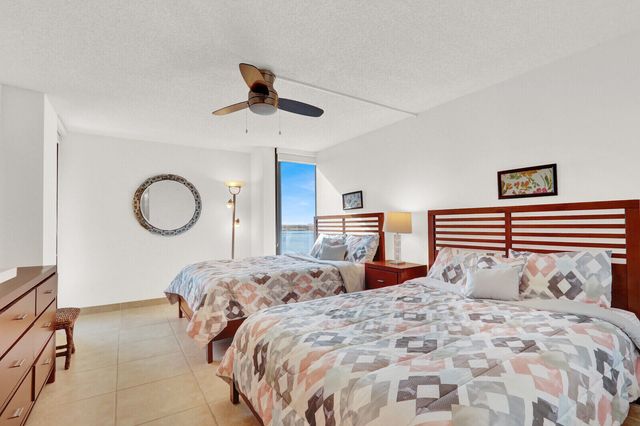 5510 N Ocean Drive 12b, Singer Island, FL 33404