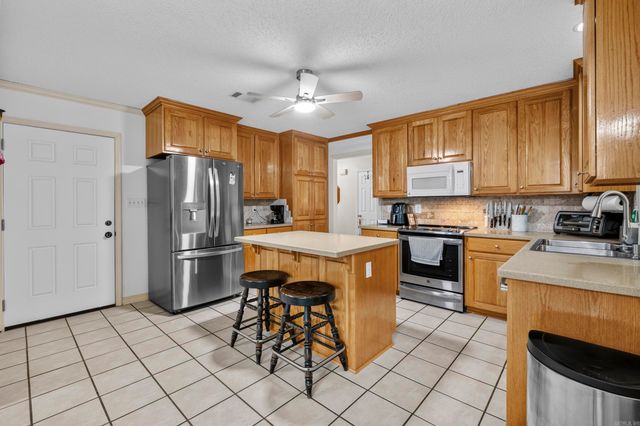 21400 Eddie Road, Hensley, AR 72065