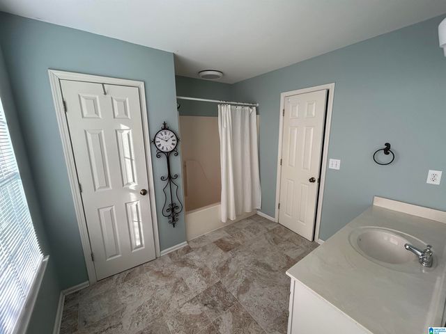 409 DOGWOOD COVE, Alabaster, AL 35007