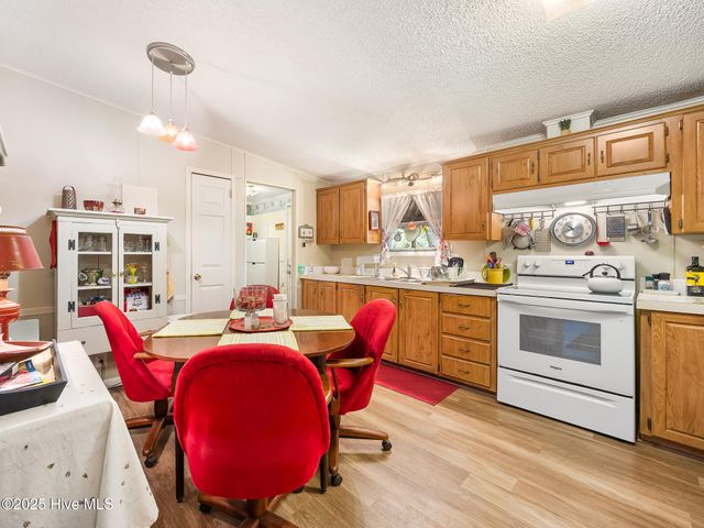 366 Ampersand Road, Aberdeen, NC 28315
