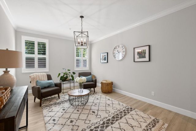 2320 Raindance Dr, Roseville, CA 95747