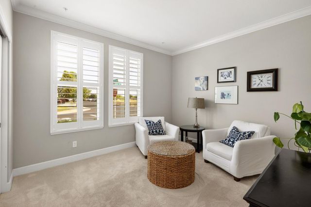 2320 Raindance Dr, Roseville, CA 95747