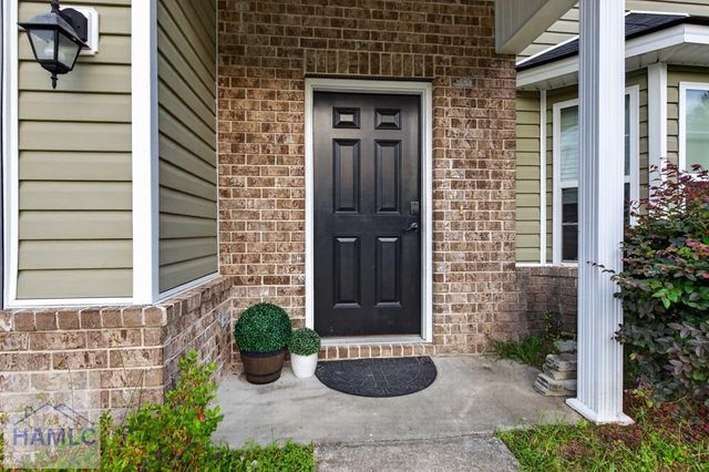 1307 Hillview Circle, Hinesville, GA 31313