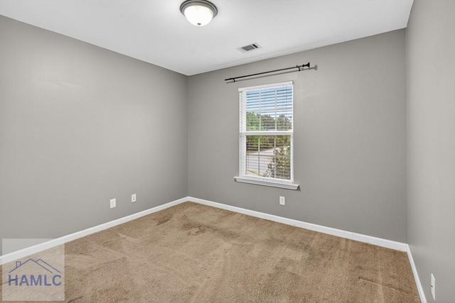 1307 Hillview Circle, Hinesville, GA 31313