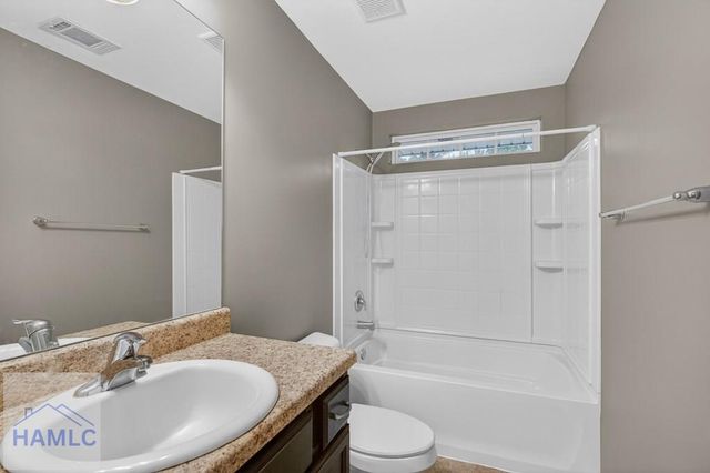 1307 Hillview Circle, Hinesville, GA 31313