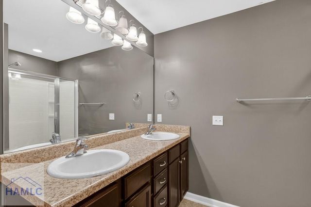 1307 Hillview Circle, Hinesville, GA 31313
