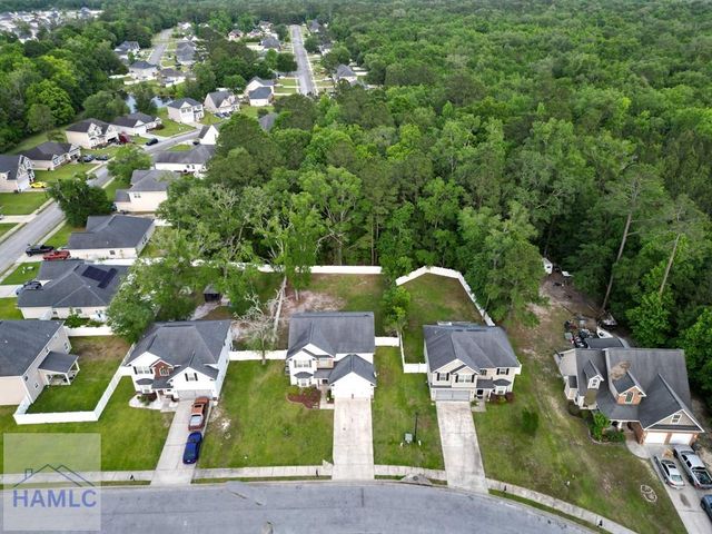 1307 Hillview Circle, Hinesville, GA 31313