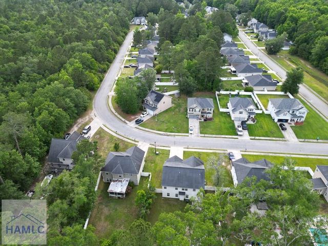 1307 Hillview Circle, Hinesville, GA 31313