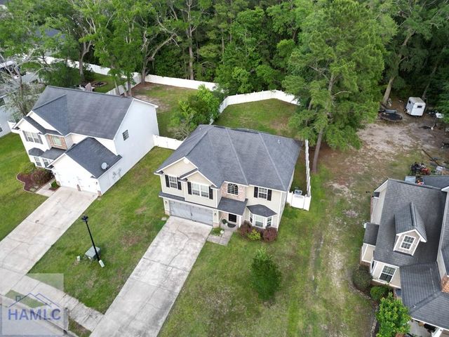 1307 Hillview Circle, Hinesville, GA 31313