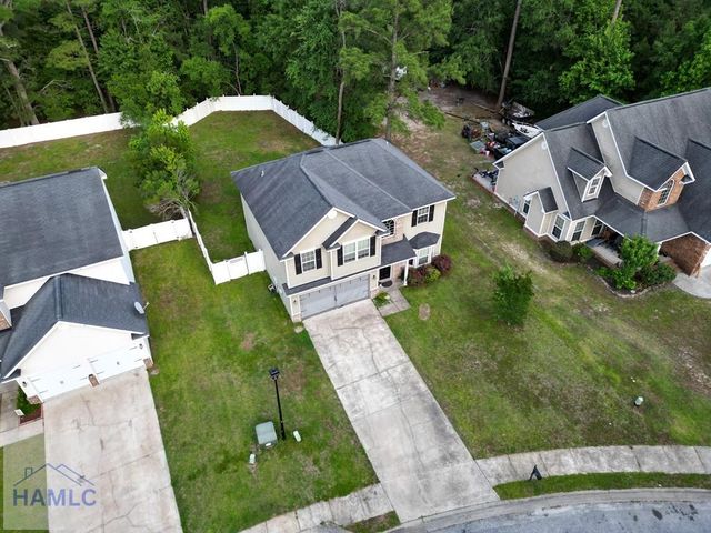 1307 Hillview Circle, Hinesville, GA 31313