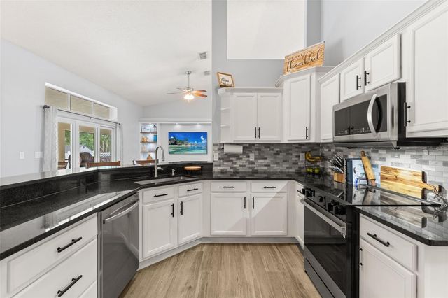 2292 STANFORD COURT, Clermont, FL 34711