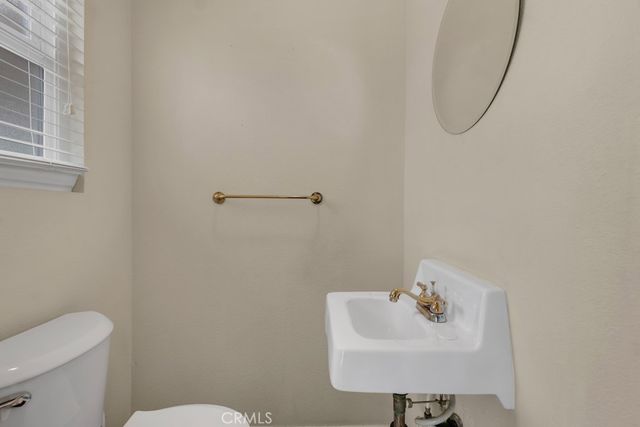 10811 Sunnybrae Avenue, Chatsworth, CA 91311