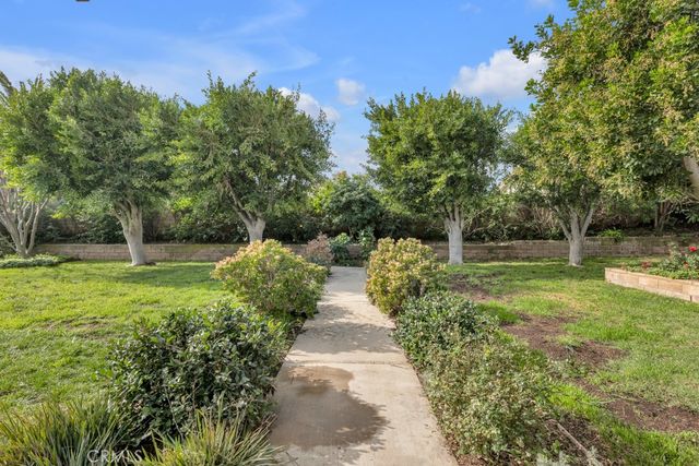 10811 Sunnybrae Avenue, Chatsworth, CA 91311