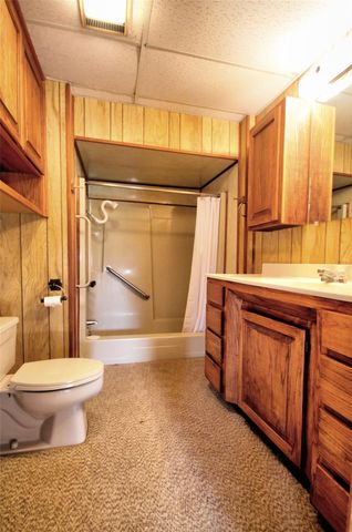 132 Offer LN, Llano, TX 78643