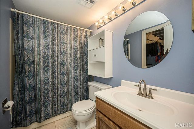 1090 Mersey Bend Drive A, St Louis, MO 63129