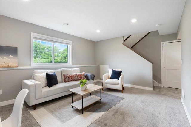 5098 93rd Lane N, Brooklyn Park, MN 55443