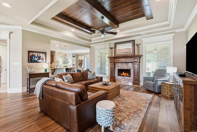 7015 Westshore Avenue, Benton, AR 72019