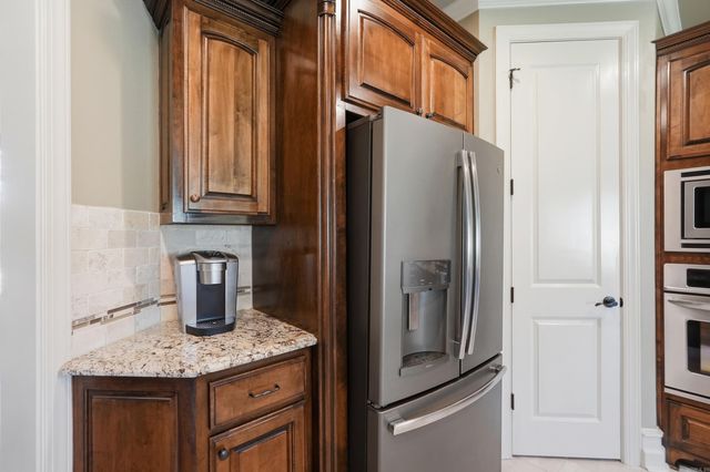 7015 Westshore Avenue, Benton, AR 72019