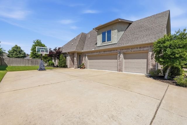 7015 Westshore Avenue, Benton, AR 72019