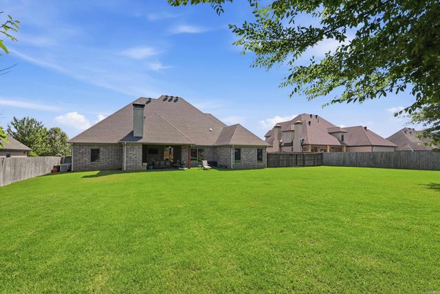 7015 Westshore Avenue, Benton, AR 72019