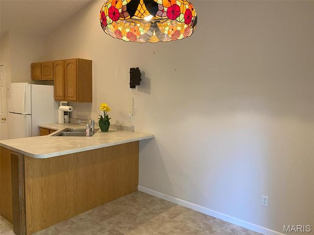 503 N Creek Crossing, Trenton, IL 62293