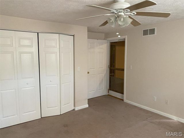 503 N Creek Crossing, Trenton, IL 62293