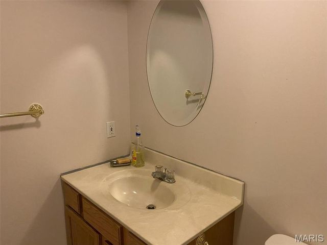 503 N Creek Crossing, Trenton, IL 62293