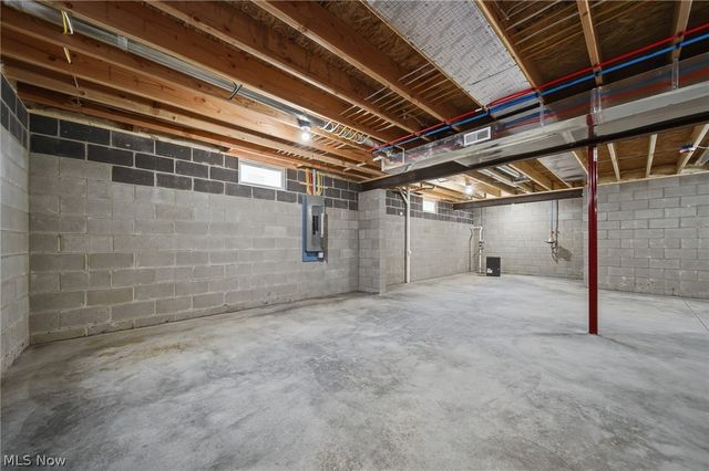 29 Euclid Street, Marshallville, OH 44645