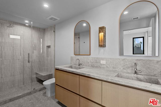428 Arnaz Drive, Los Angeles, CA 90048