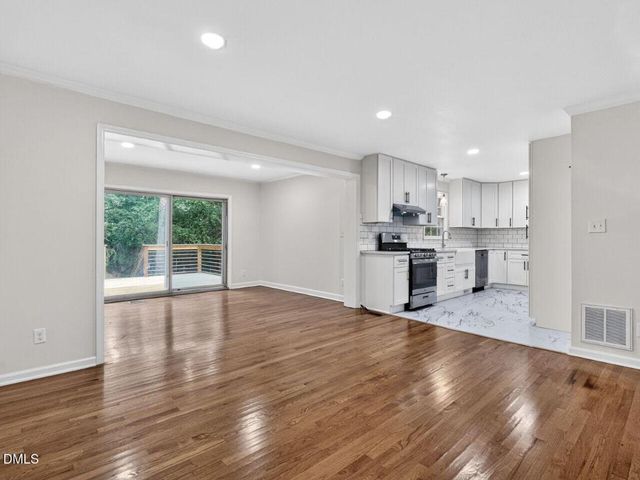 6813 W Lake Anne Drive, Raleigh, NC 27612