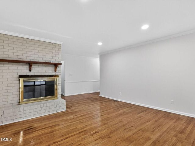 6813 W Lake Anne Drive, Raleigh, NC 27612