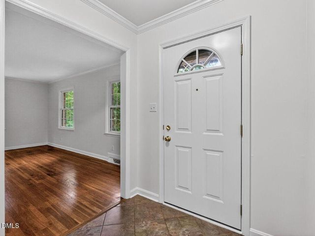 6813 W Lake Anne Drive, Raleigh, NC 27612