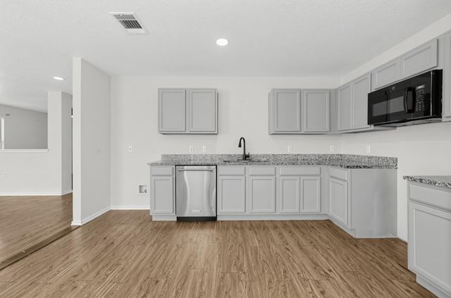 7433 Aspen Brook DR, Austin, TX 78744