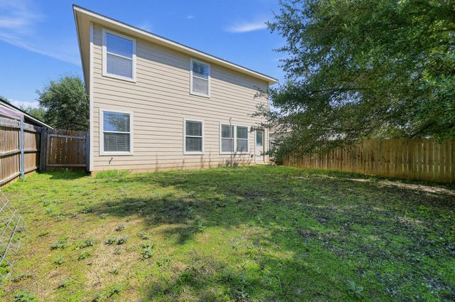 7433 Aspen Brook DR, Austin, TX 78744