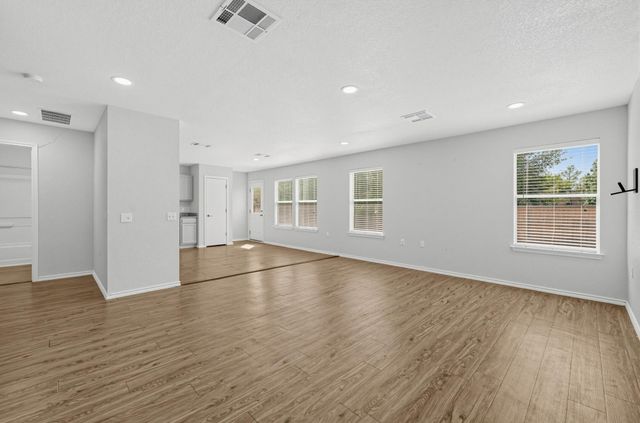 7433 Aspen Brook DR, Austin, TX 78744