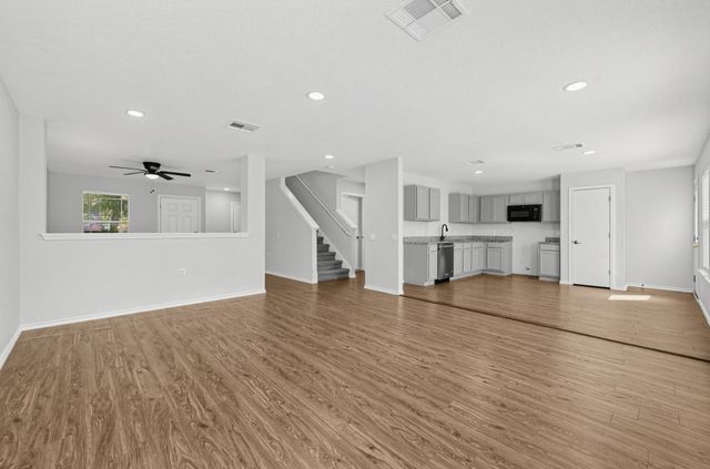 7433 Aspen Brook DR, Austin, TX 78744