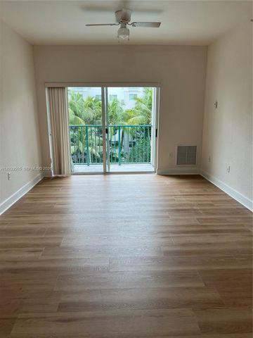6001 SW 70th Street 425, South Miami, FL 33143