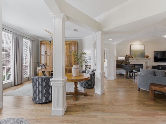 121 Daisey Lane, Justin, TX 76247