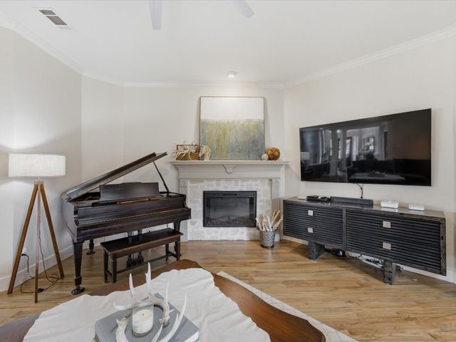 121 Daisey Lane, Justin, TX 76247