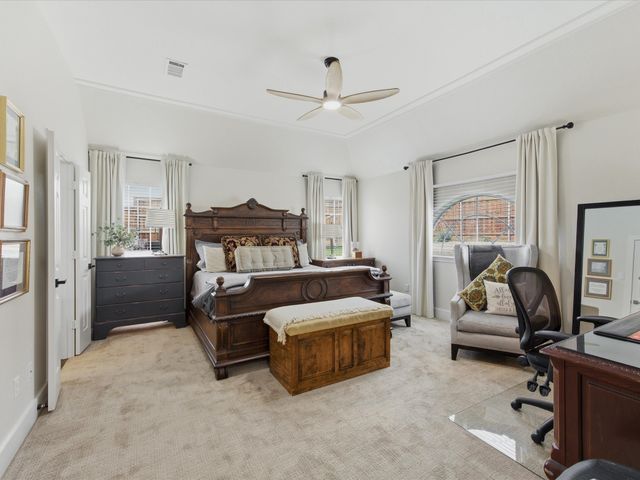 121 Daisey Lane, Justin, TX 76247