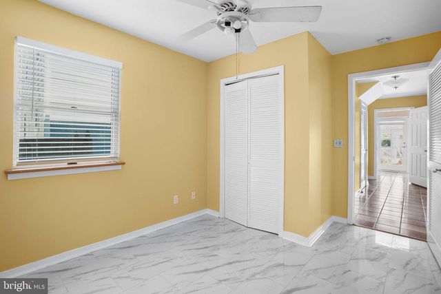 4734 OAK RD, Shady Side, MD 20764