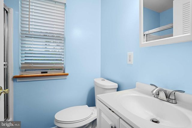 4734 OAK RD, Shady Side, MD 20764