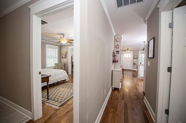 1319 E Monroe Street, Springfield, MO 65804