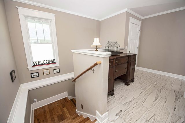 1319 E Monroe Street, Springfield, MO 65804