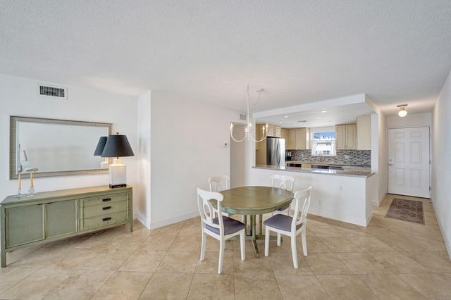 1051 HILLSBORO MILE 906E, Hillsboro Beach, FL 33062