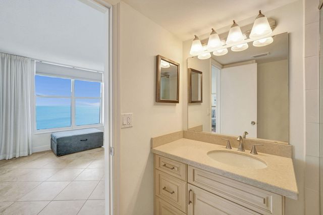 1051 HILLSBORO MILE 906E, Hillsboro Beach, FL 33062