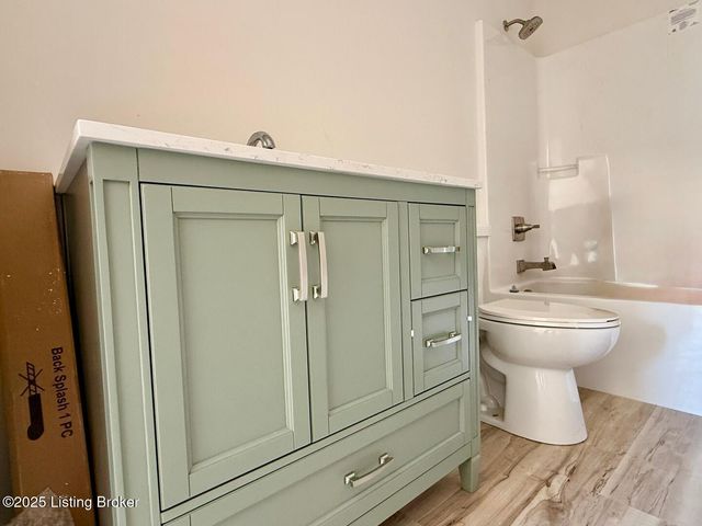 1608 Parkview Dr, Leitchfield, KY 42754