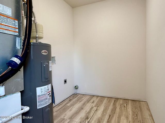 1608 Parkview Dr, Leitchfield, KY 42754